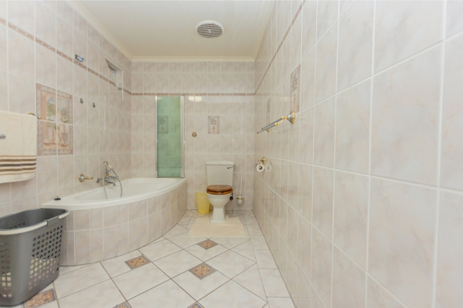 4 Bedroom Property for Sale in Port Owen Western Cape